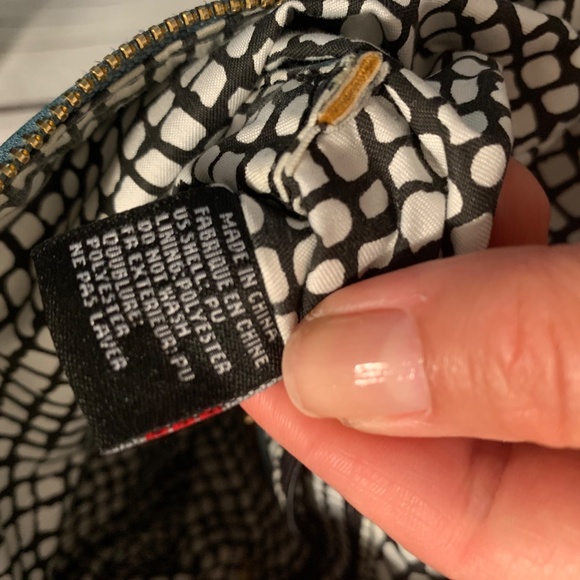 Moda Luxe Tiffany Blue Crossbody / Clutch - Picture 11 of 15